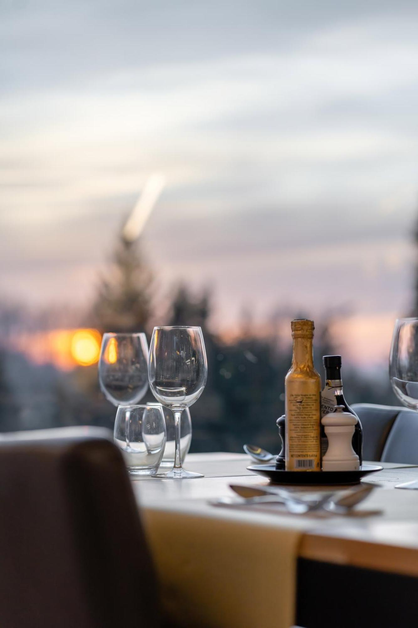 Hotel Stayen Sint-Truiden Bagian luar foto