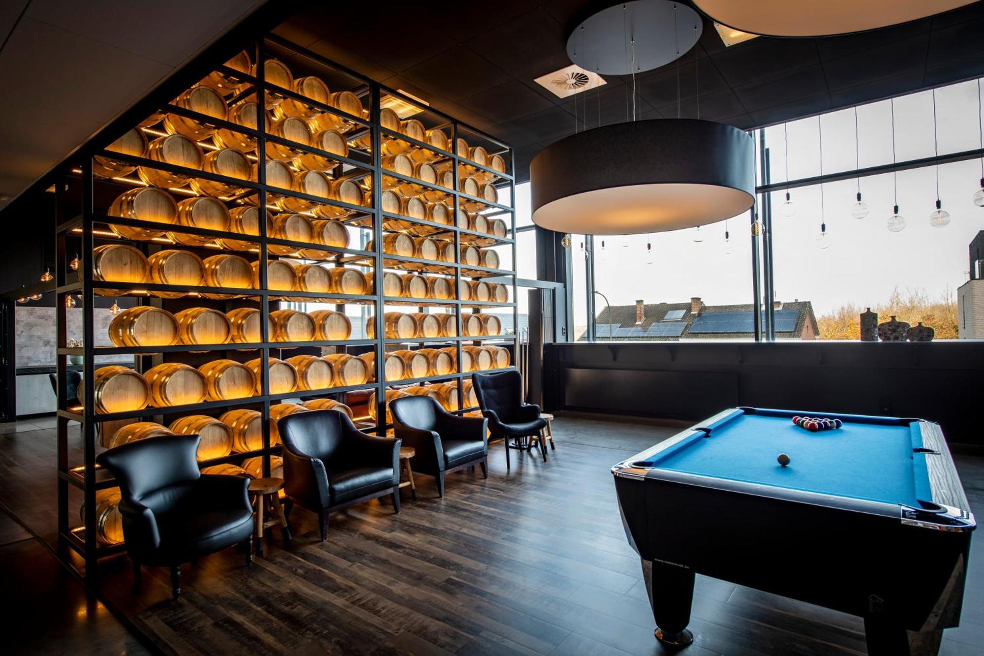 Hotel Stayen Sint-Truiden Bagian luar foto